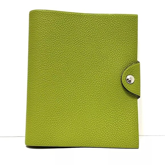 Auth HERMES Ulysse PM Anis Green Taurillon Clemence Accessory Case 306-102024 - Picture 1 of 6